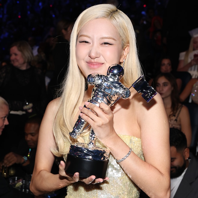 Blackpink's Rosé Shares Her Therapist's Advice in Touching VMAs Speech
